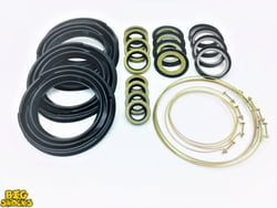 2.5 Ton (2) Steer Boot And Seal Kit
